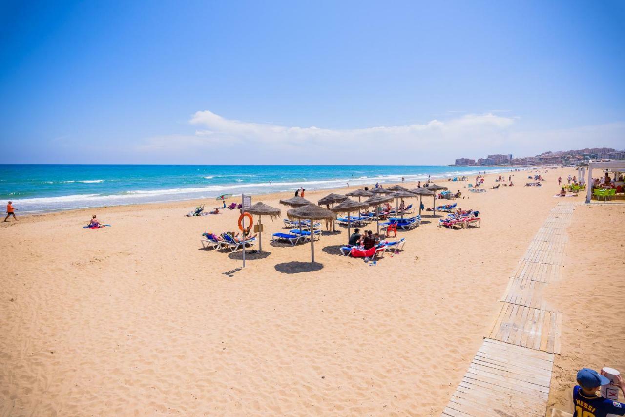 Playa La Mata - Apartamento "Limonka" Exteriör bild